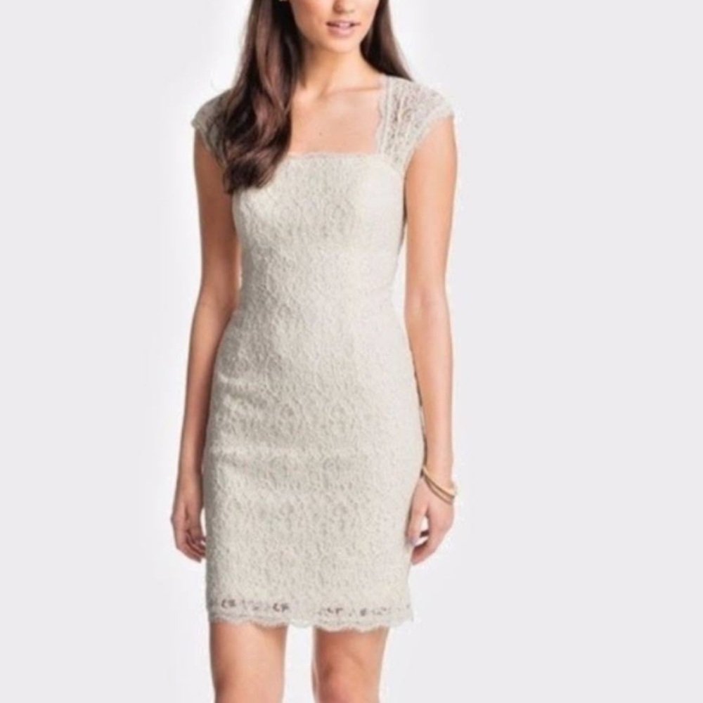 🥰🥰Adriana Papell Lace Dress🥰🐻